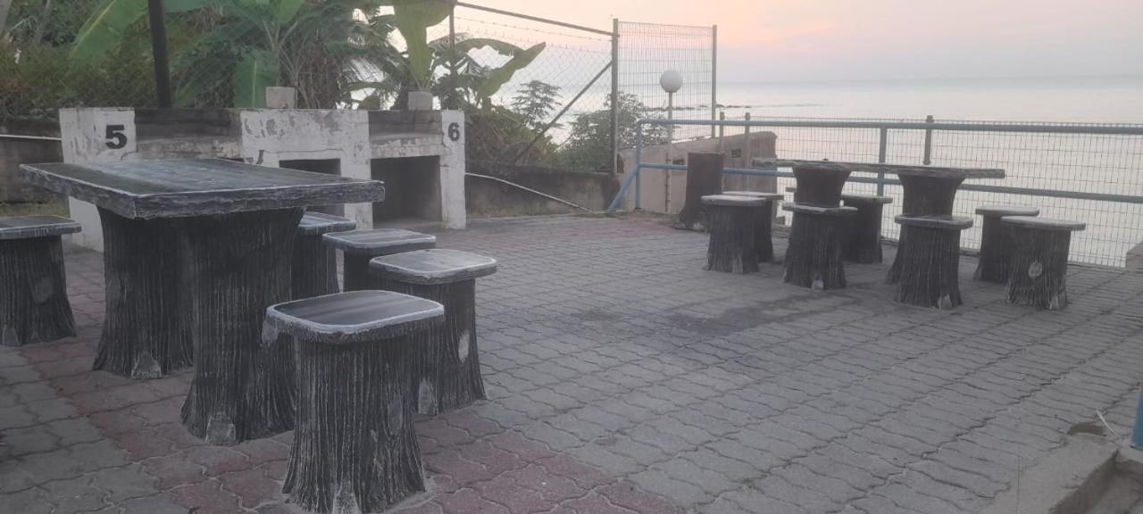 Zna Prop D Seri Bulan Resort,Pd Max 5 Guests Port Dickson Buitenkant foto